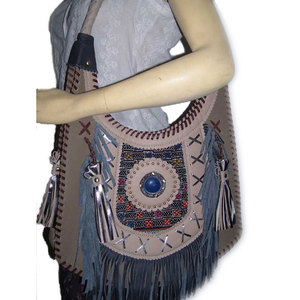 Sac hobo long en cuir suédé à franges, en tissu Banjara, fait main, style bohème, pour femme, sac à bandoulière, sac ethnique gitan, sac fourre-tout pour festival - Product Image 5