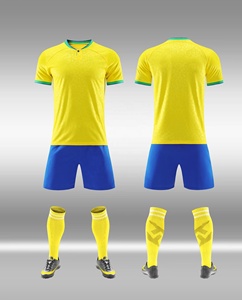 Uniforme de Fútbol para Niños con Rayas, Marca Privada, Cuello Acanalado, Secado Rápido, con Nombre y Número Personalizados - Product Image 4