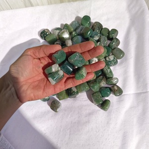 Piedras de Cristal Talladas de Ágata Musgosa Natural a Granel, Gemas Pulidas Premium al por Mayor para Decoración del Hogar Budista, Feng Shui y Sanación - Product Image 1