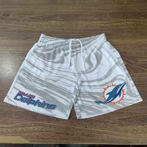 Pantalones Cortos de Baloncesto de Malla 100% Poliéster Personalizados de Alta Calidad, Diseño Sublimado, Estilo Vintage, Transpirables, de Secado Rápido, Cintura Elástica - Product Image 1