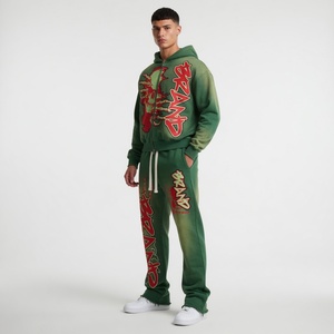 Conjunto deportivo unisex Glory Custom con lavado ácido, sudadera con capucha de cremallera completa y pantalones deportivos acampanados con impresión DTG premium. Elegante. - Product Image 5