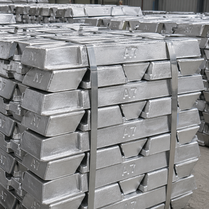 อลูมิเนียมอินก็อตบริสุทธิ์สูง A7 99.7% อลูมิเนียมโลหะหลักสำหรับการหล่ออุตสาหกรรม การผลิตโลหะผสม และการส่งออก - Product Image 1