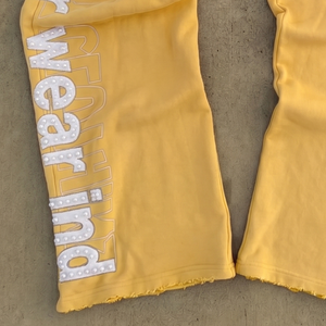 Pantalon de survêtement décontracté jaune pour homme Askar Wear avec logo brodé de perles et taille élastique à cordon de serrage - Product Image 4