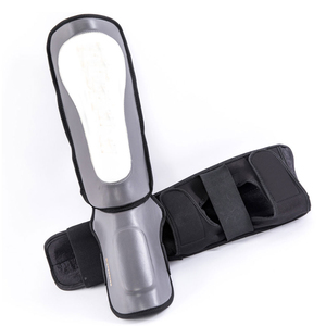 Protège-tibias légers en PU avec fermeture auto-agrippante pour la protection sportive des adultes, protection de base pour les jambes, toutes saisons - Product Image 2