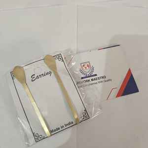 Juego de Aretes de Latón Chapado en Oro Hechos a Mano con un Nuevo Diseño Elegante, Elaborados por Artesanos Indios con un Acabado Dorado Atractivo - Product Image 1