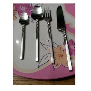 Juego de Cubiertos de Acero Inoxidable con Acabado Espejo, Vajilla para Mesa de Comedor, Utensilios de Cocina para el Hogar, Decoración para Bodas y Fiestas - Product Image 1