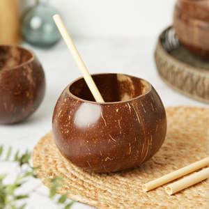 Vasos de Cáscara de Coco Compostables, Ecológicos y Naturales para Servir Helados y Alimentos - Product Image 1