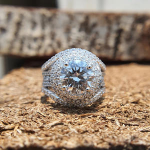 Anillo de compromiso de moissanita de corte redondo grande con doble halo, anillo de boda antiguo de tallo dividido para mujer, anillo de celebridad con incrustaciones de diamantes. - Product Image 2