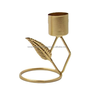 Bougeoir en fer plaqué or pour les fêtes de mariage et les centres de table à la maison à prix raisonnable - Product Image 5