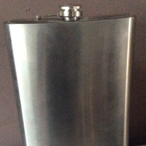 6. Petaca de Acero Inoxidable de Grado Alimenticio, Resistente al Óxido, Petaca de Bolsillo - Product Image 1