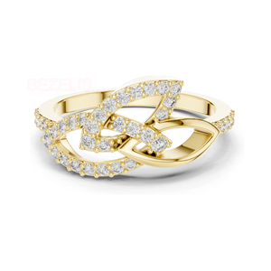 Anillo Solitario Clásico con Diamante Cultivado en Laboratorio, con Cierre Seguro de Puntas en Platino, Diseño Elegante y Atemporal para Uso Diario - Product Image 1