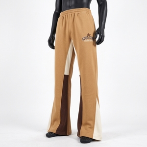 Pantalones de chándal casuales de cintura media personalizados, estilo streetwear de tela gruesa, con efecto apilado y corte acampanado - Product Image 5