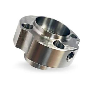 Tête de bride hydraulique spécifiquement connue sous le nom de tête de bride fendue hydraulique SAE ou de bride de montage de pompe hydraulique. - Product Image 5