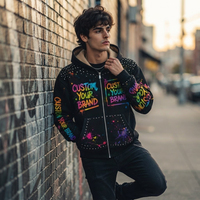 Sweat à capuche zippé noir surdimensionné pour homme, personnalisé, avec imprimé graffitis effet éclaboussures de peinture et clous, en molleton 100% coton, style streetwear tendance