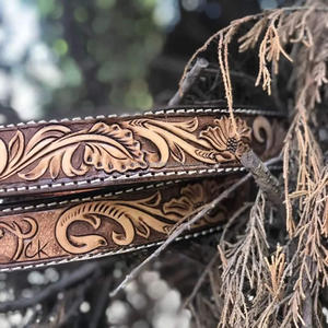 Cinturones Western personalizables en tamaño y color para hombre, cinturón elegante hecho a mano, cinturones de cuero de grano completo con acabado artesanal para hombre. - Product Image 2
