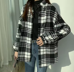 เสื้อเชิ้ตผ้าสักหลาดลายสก็อตสำหรับผู้หญิง ขายดี เสื้อเชิ้ตทรงหลวม แขนยาว สไตล์ลำลอง ติดกระดุม - Product Image 2