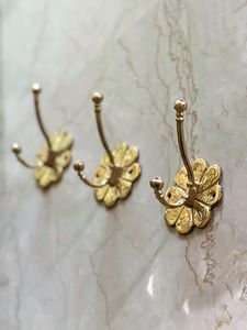 Lion Head <b>Wall</b> Hooks Metal Animal Design Decorative <b>Coat</b> <b>Rack</b> Set of 4 Anti Rust Hook for Clothing - Product Image 4