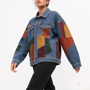 Veste en jean personnalisée pour femme, idéale pour les tenues superposées de printemps. Faible MOQ. Fournisseur de marquage personnalisé et d'étiquettes privées. - Product Image 4