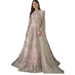 Robes de mariée de luxe avec broderie en dentelle élégante, tissu haut de gamme et silhouette intemporelle pour les cérémonies et réceptions de mariage - Product Image 2