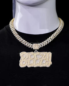 Bijoux hip hop personnalisés Charms hiphop pour hommes en plaqué or avec nom personnalisé, taille et forme personnalisées, pierre VVS. - Product Image 1