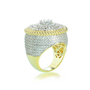Anillo de Lujo de Plata de Ley 925 con Moissanita y Diamantes, Diseño Redondo Elevado con Borde Trenzado en Tono Dorado para Minoristas - Product Image 3