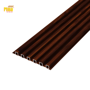 Panel de Pared Ranurado WPC con Acabado de Madera y Protección Anti-UV, Revestimiento de Pared Exterior de Material Compuesto de Madera y Plástico, Nueva Tecnología - Product Image 1