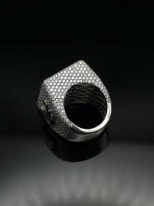 Anillo de Diamantes Cultivados en Laboratorio en Blanco y Negro Personalizado, Anillo de Campeonato de Plata de Ley 925 para Hombre, Anillo de Moda Hip Hop - Product Image 4