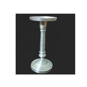 Portavelas de aluminio fundido recién llegado, portavelas de pulido de espejo cónico de estilo clásico, portavelas de Metal para decoración del hogar - Product Image 2