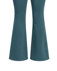 Manufacturer Custom Teal Blue Women Flared Yoga Set Square Neck Sports Bra And High Waist <b>Bell</b> Bottom Leggings Activewear Set - Product Image 4