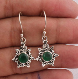 Natural Green Onyx <b>Earrings</b> 925 Sterling <b>Silver</b> - Vintage Victorian Style Emerald Green Gemstone <b>Dangles</b> - B2B Wholesale Jewelry - Product Image 1