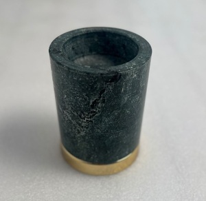 Porte-bougie rond en marbre avec base en acier doré pour décoration de centre de table de mariage moderne - Product Image 6