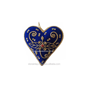 Magnifique broderie zari faite à la main et ornée de perles sur forme de lion pour décoration de Noël à suspendre sur l'arbre de Noël, produit au meilleur prix - Product Image 3