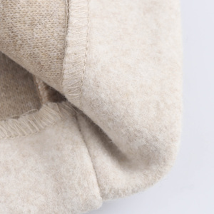 MANWA Manteau trench long noir pour femme, à simple boutonnage, imprimé, respirant, à col mandarin, à capuche, avec décoration en cristaux, en nylon - Product Image 5
