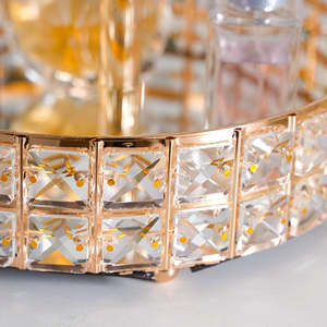 Modern Gold-Toned Rope Woven Frame Polished Metal <b>Round</b> Crystal <b>Mirror</b> Decorative Tray Multi-Functional <b>Small</b> Ramadan Home Decor - Product Image 4