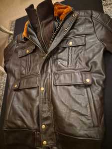 Chaqueta de invierno para hombre de cuero genuino con forro de sherpa. - Product Image 6