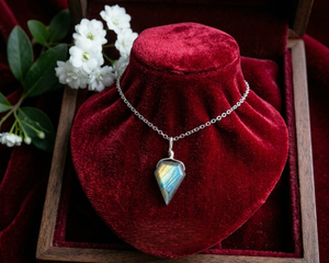 Pendentif en labradorite naturelle enroulée sur fil, plaqué or, argent, or rose, style bohème pour enfants - Product Image 4