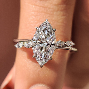 Elegante Anillo de Compromiso con Diamante Cultivado en Laboratorio, Corte Marquesa, Chapado en Oro de 14K, Inspirado en la Naturaleza, Regalo de Boda para Mujer - Product Image 1