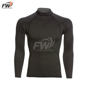 Camiseta de compresión MMA con protección UV UPF 50, logotipo personalizado, manga corta, impresión por sublimación para hombre - Product Image 1