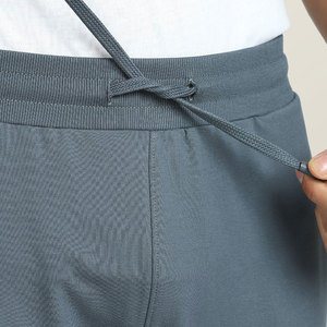 Ensemble de survêtement gris pour homme, coupe décontractée, col rond, longueur intégrale, avec poches latérales, idéal pour l'automne - Product Image 4