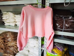 Customised <b>Womens</b> Cropped Hoodies Pullover <b>Fleece</b> 3d Puff Printed Winter Crop <b>Tops</b> for Girls Embroidered Croptop Hoodie - Product Image 6