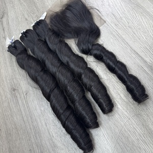 Superbe qualité 100% perruque de cheveux humains vietnamiens de haute qualité couleur noire naturelle printemps bouclés Bundle avec fermeture - Product Image 6
