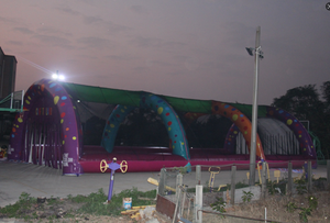 Carpas inflables para acampar en oferta, ideales para publicidad comercial al aire libre o eventos y fiestas. - Product Image 2