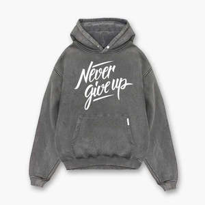 Never Give Up Kapuzenpullover Unisex Oversize Grau Baumwolle French Terry Lässige Herbstkleidung Vordertasche mit Aufdruck - Product Image 1
