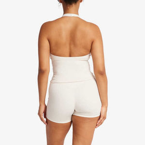 Ensemble de yoga pour femmes grande taille de haute qualité 2022 avec logo personnalisé, ensemble 2 pièces respirant et à séchage rapide, soutien-gorge de yoga et short fabriqués au Pakistan - Product Image 2