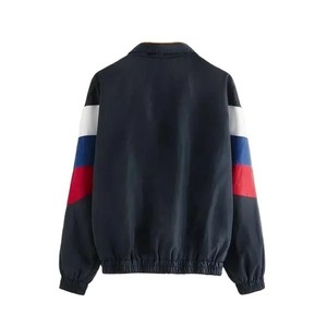 High Quality Lightweight Men Windbreaker <b>Jacket</b> <b>Waterproof</b> and Stylish for Spring and Outdoor Activities - Product Image 2