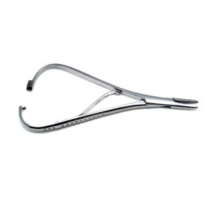 Porte-aiguille dentaire Matthieu TC Standard 14 cm en acier inoxydable, forceps chirurgical manuel réutilisable ergonomique par Dentavex - Product Image 3