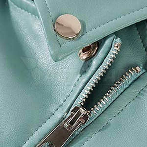 Chaqueta de cuero para mujer con tacto de lujo, estilo elegante y interior cómodo para la moda de invierno. Chaquetas para mujer. - Product Image 5