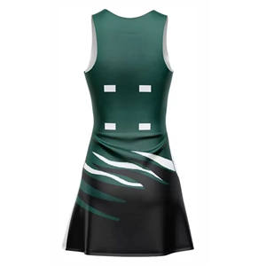 Ensemble d'uniformes de tennis respirants pour femmes à séchage rapide Vêtements de sport personnalisés avec manches courtes et logo avant pour équipes et clubs - Product Image 2