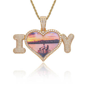 Colgante de Corazón Personalizado con Foto 'Te Amo' en Plata de Ley, Collar con Moissanita Estilo Hip Hop, Regalo Unisex - Product Image 1