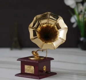 Brass Antique Wooden Gramophone home decoration Table Accessories for Weddings - Product Image 1
